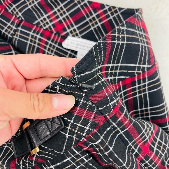 St. John Sport Y2K Vintage Goth Red Black Plaid High Waisted Skort - Picture 6 of 7